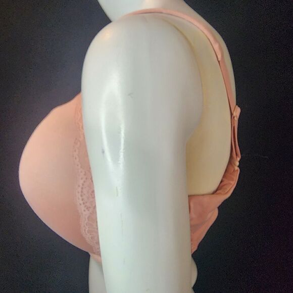 Secret Treasures Pink Bra (40D) - Picture 3 of 5